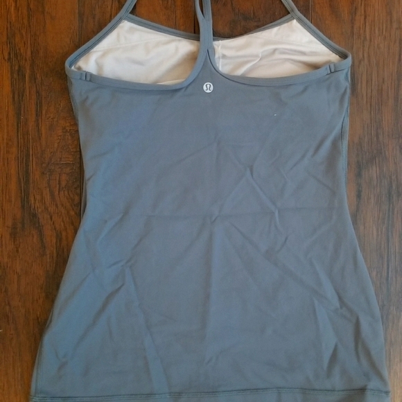 Lululemon Size 8 Top - Picture 2 of 2